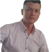 Podría adaptarme a las necesidades que cubran las clases de informática básica y avanzada en temas de analisis de datos, experto en excel